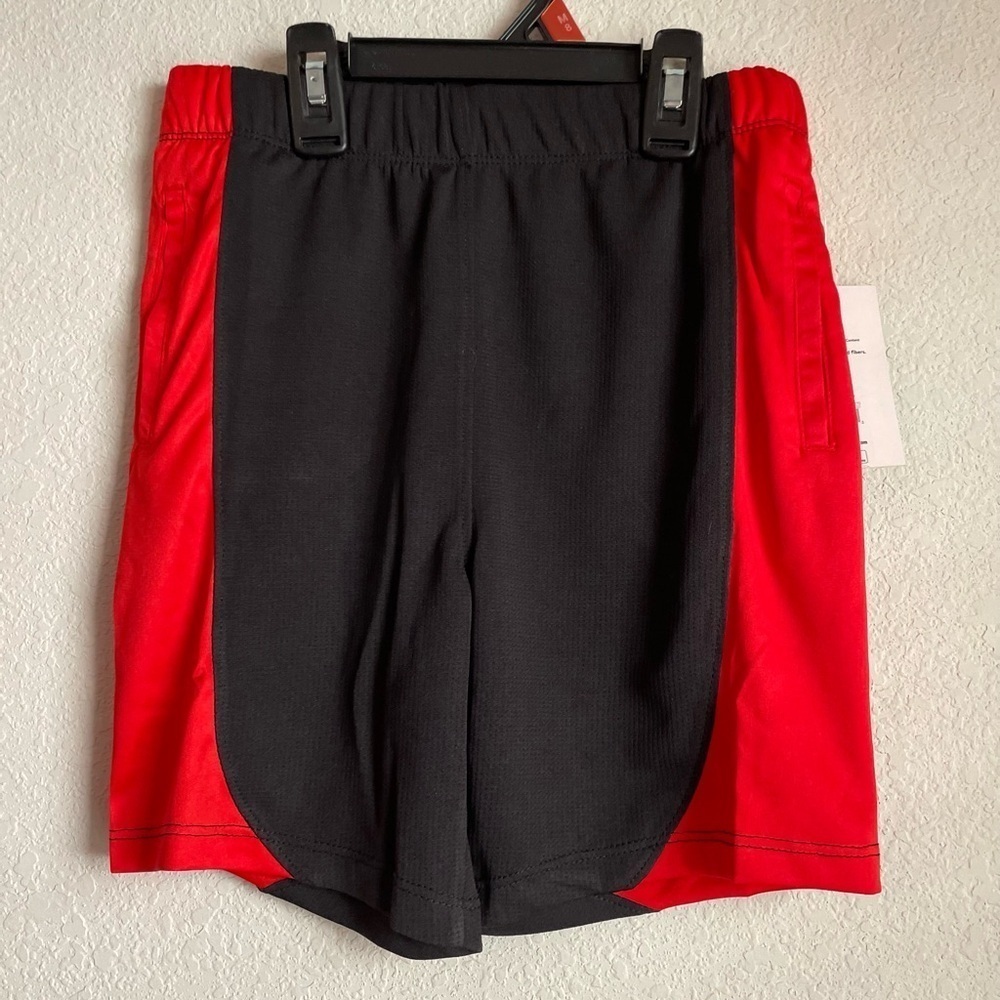 Athletic Works Kids' Black and Red Gaming Shorts size M -NWT